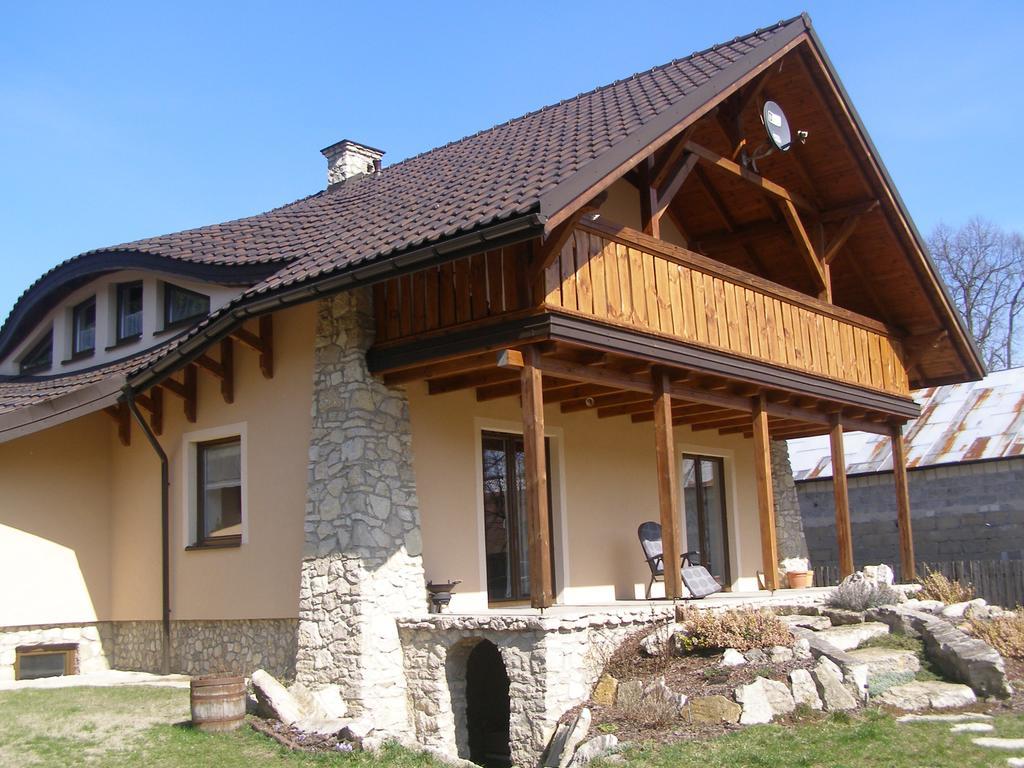 Hacjenda Villa Susiec Екстериор снимка